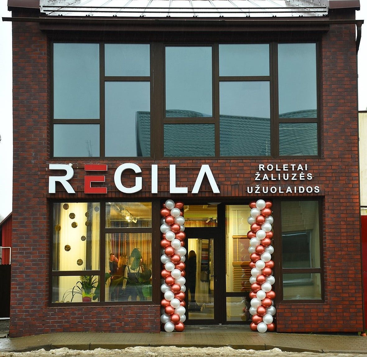 Duris atvėrė naujas „Regilos“ salonas