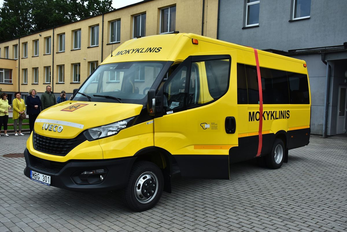 Pustuštis autobusiukas devintokų ir dešimtokų neveža – svarbiausia laikytis teisės aktų