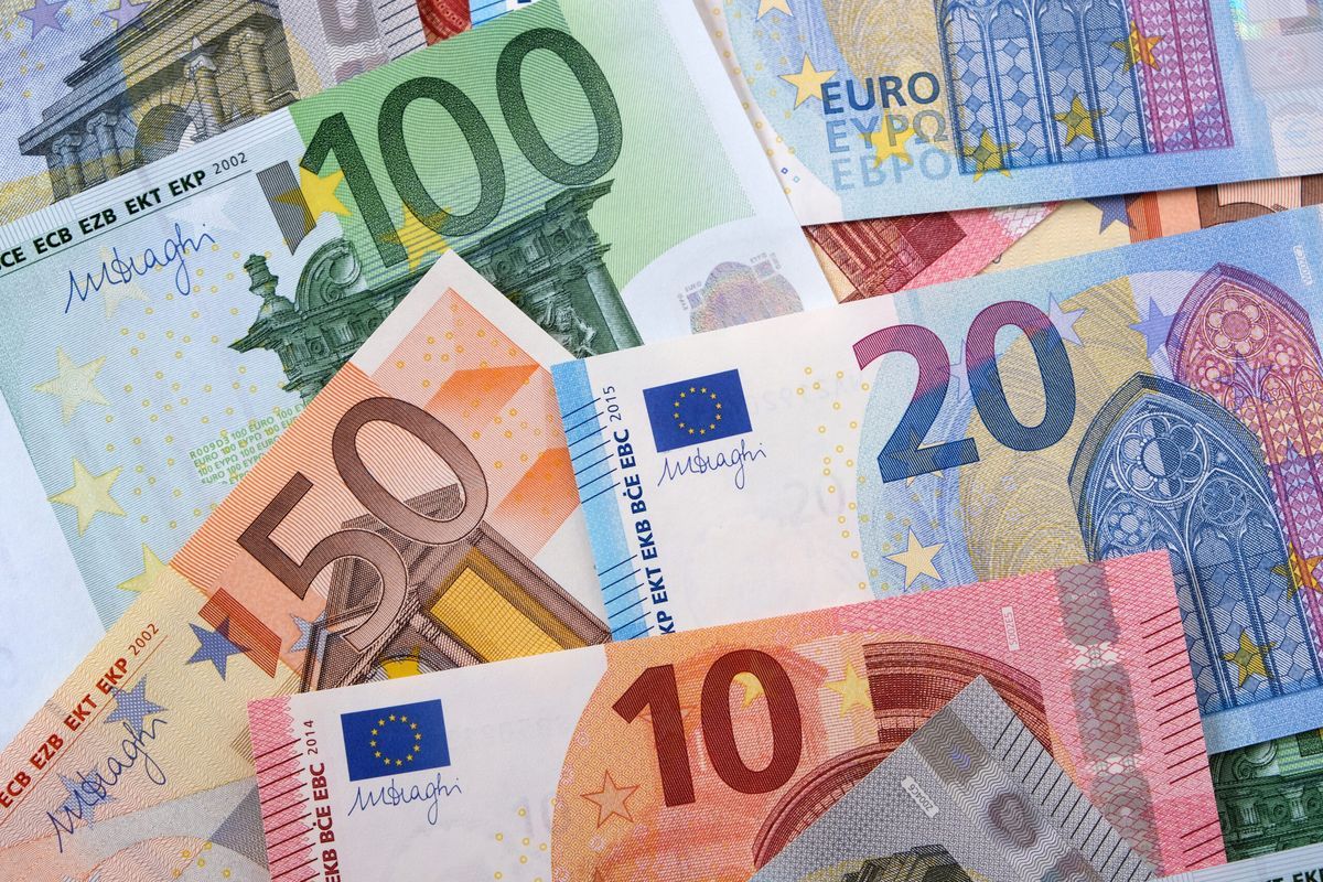 Skelbiamas kvietimas jaunoms šeimoms teikti prašymus dėl finansinės paskatos būstui