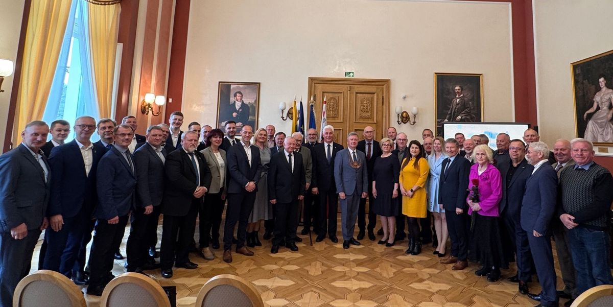 Savivaldybės ištakas prisiminus