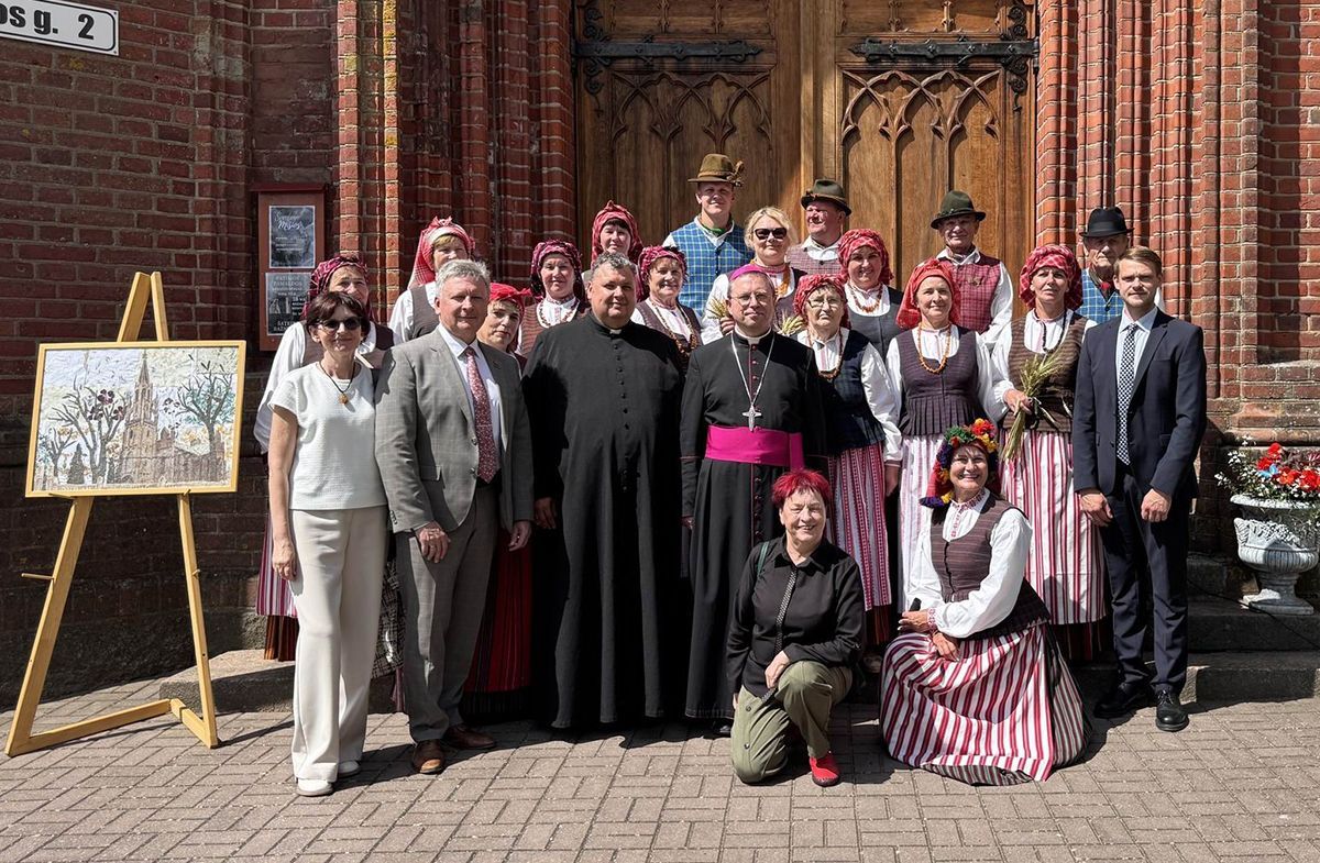 Šateikių bažnyčia tikinčiuosius kviečia jau 150 metų