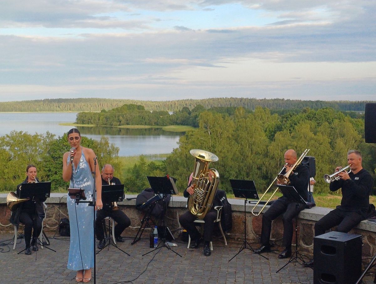 Legendos, muzika ir ežero misterijos festivalyje „Muzika ant vandens“