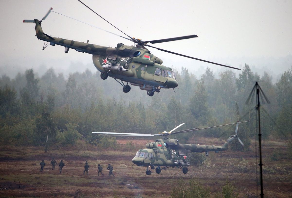 Kariuomenė: „Zapad“ pratybų metu puolimo rizika maža, bet provokacijų tikimybė yra išaugusi
