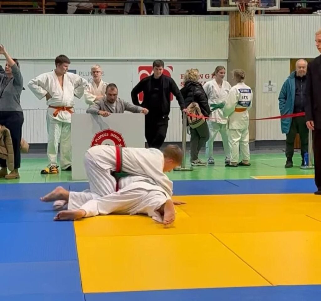564598739_1266250302209348_6077576966995330087_n