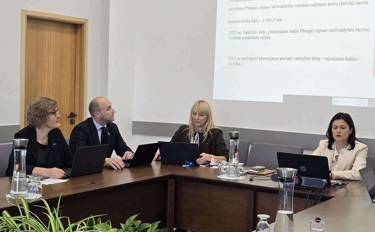 Per metus inventorizuoti 8 kilometrai rajono kelių