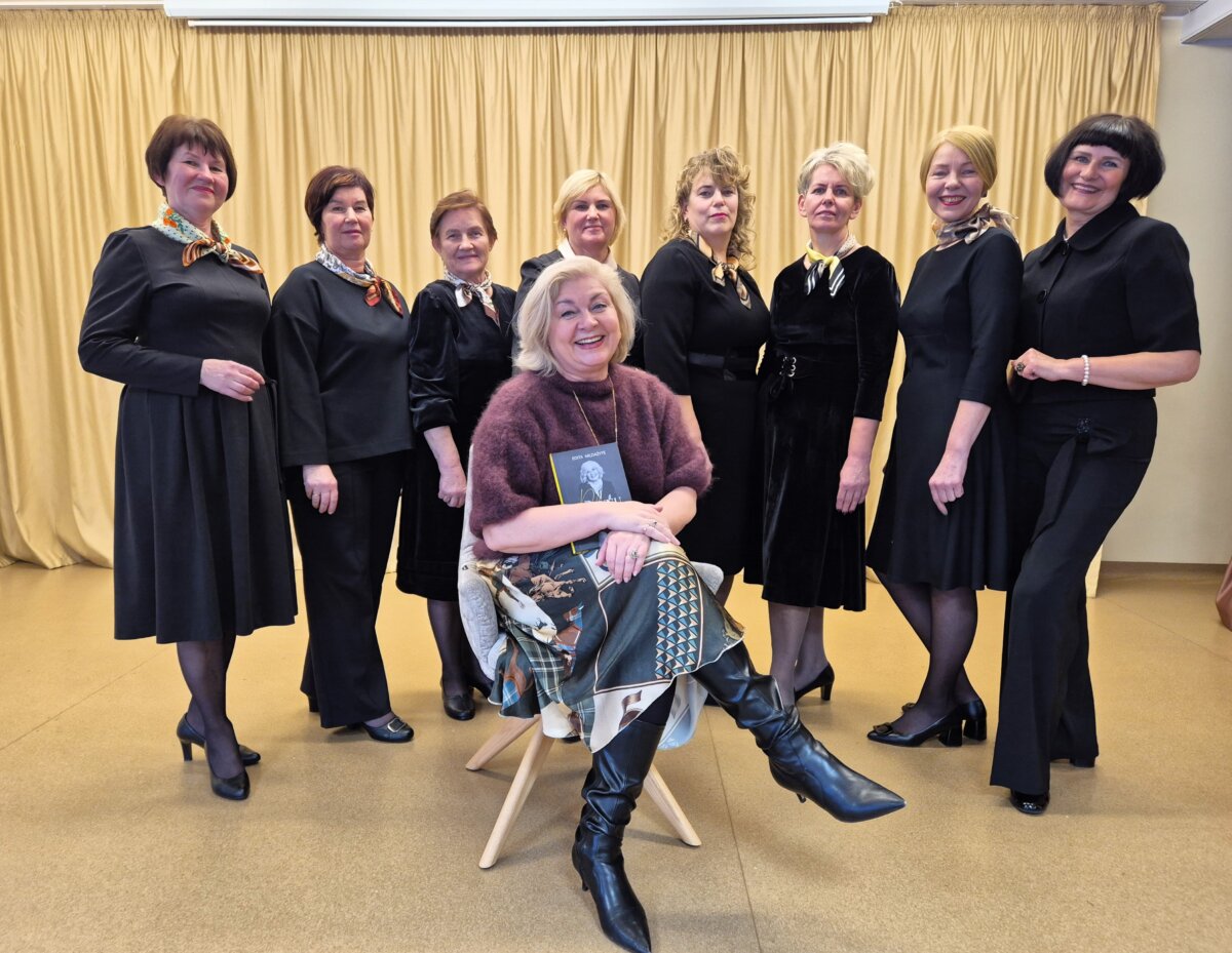Susitikimas su knygos „Pelynų medus“ autore Edita Mildažyte Šateikių kultūros centre