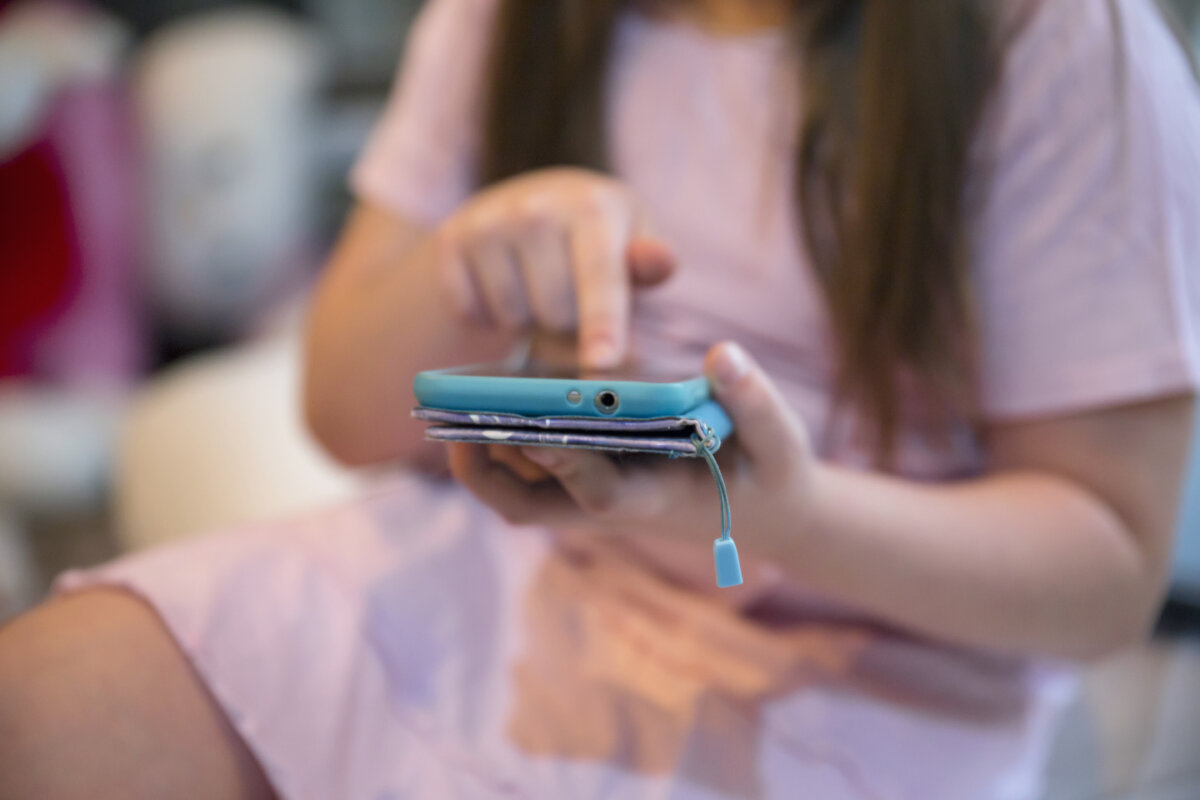 Seimo komitetas linkęs pritarti siūlomai telefonų naudojimo mokyklose tvarkai