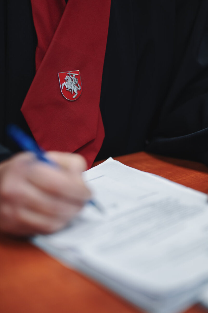 Teismui perduota byla dėl vaiko pardavimo