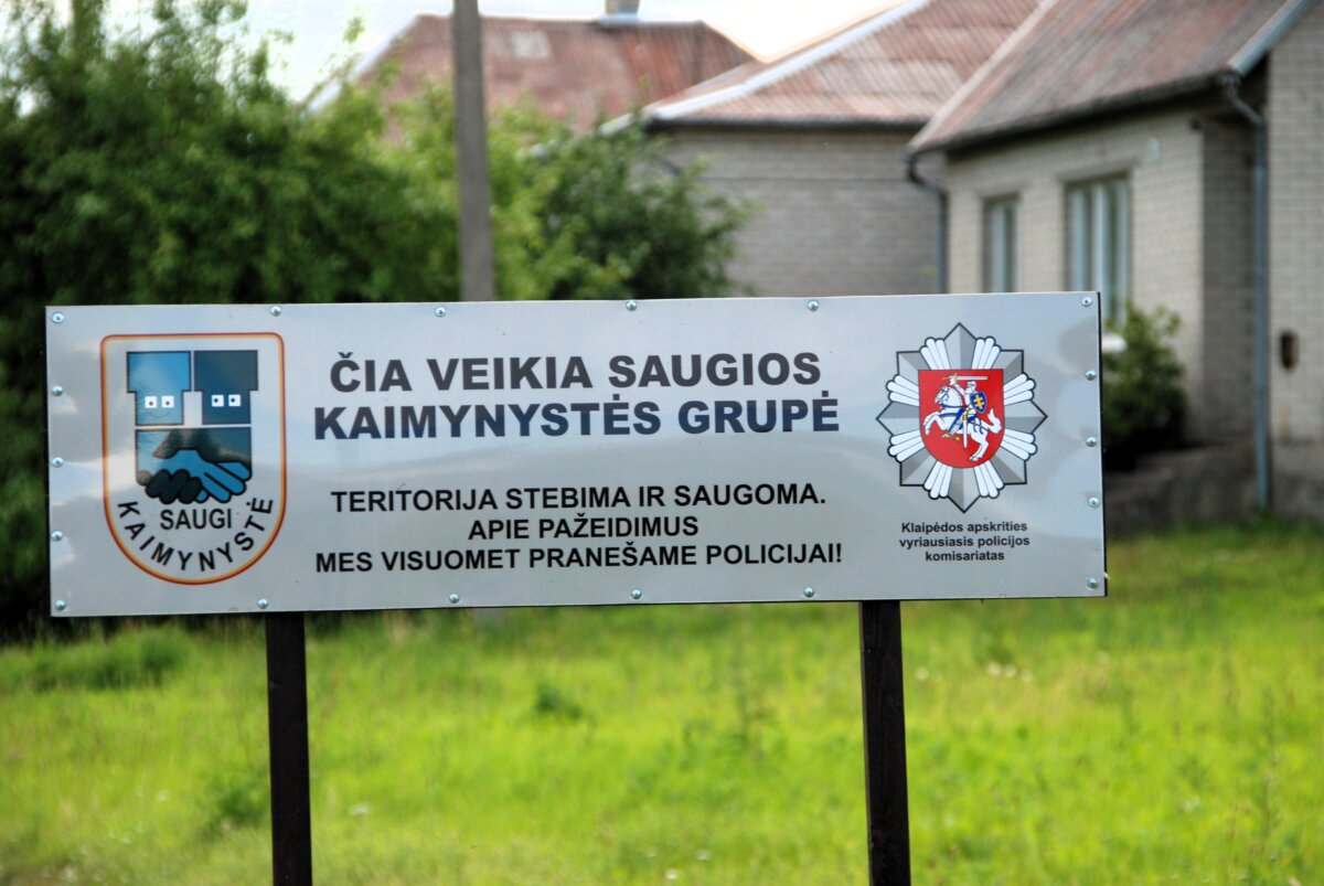 Pagrindinės seniūnijų bėdos – kelių gaideliai ir ereliai šeimose