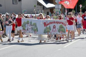 Apdovanoti labiausiai išsiskyrę Miesto šventės eisenos dalyviai