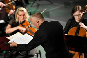 Festivalis tiesia muzikinius tiltus tarp šalių