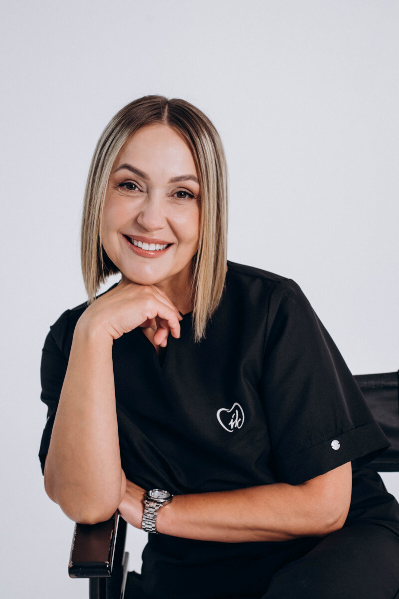Dvidešimt metų kartu su pacientais: IK odontologijos klinikos istorija nuo Plungės iki Rygos