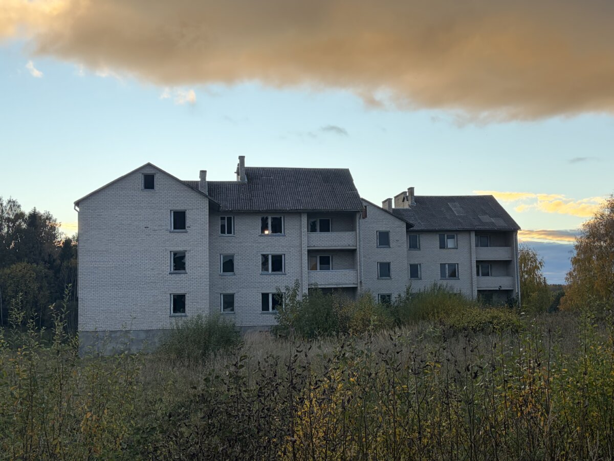Ryškėnų daugiabutis: vietoj darbų – teisminiai ginčai