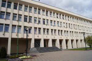 Užduotys vienų, vertinimai – kitų